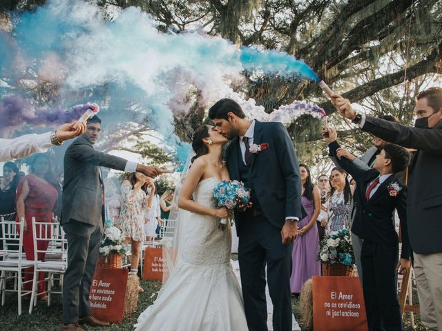El matrimonio de Christian y Mariangel en Cali, Valle del Cauca 208