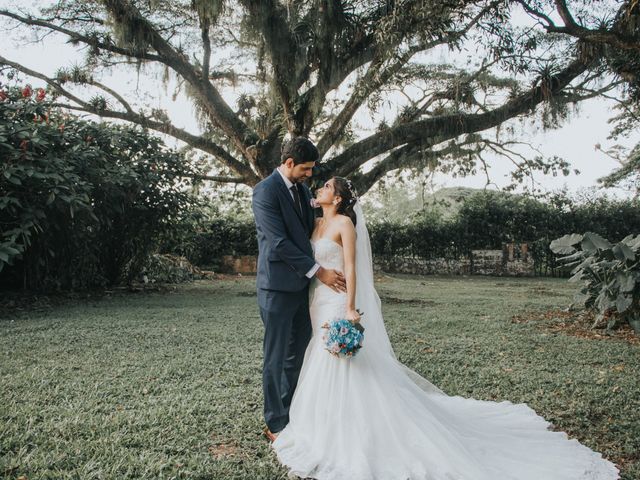 El matrimonio de Christian y Mariangel en Cali, Valle del Cauca 221