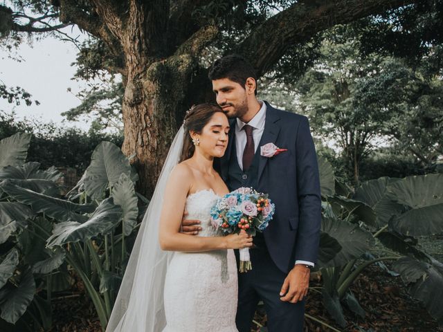 El matrimonio de Christian y Mariangel en Cali, Valle del Cauca 227