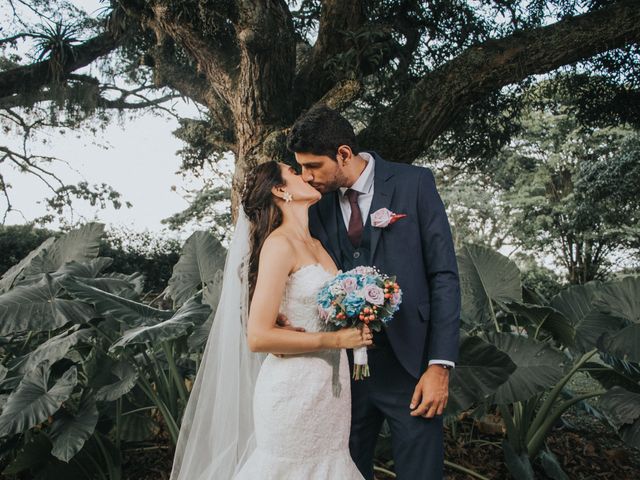 El matrimonio de Christian y Mariangel en Cali, Valle del Cauca 229