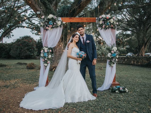 El matrimonio de Christian y Mariangel en Cali, Valle del Cauca 255