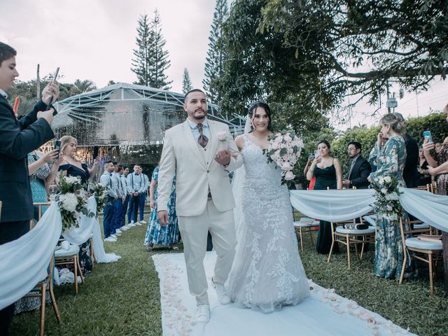 El matrimonio de Juan Manuel  y Carmen Elena  en Cali, Valle del Cauca 13