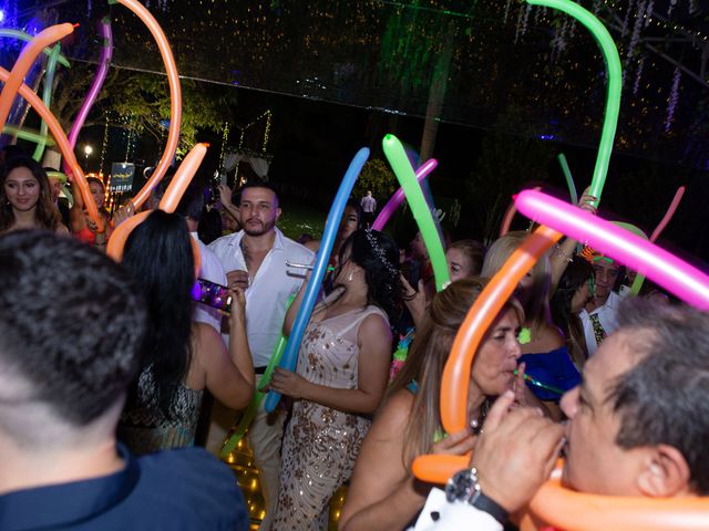 El matrimonio de Juan Manuel  y Carmen Elena  en Cali, Valle del Cauca 17
