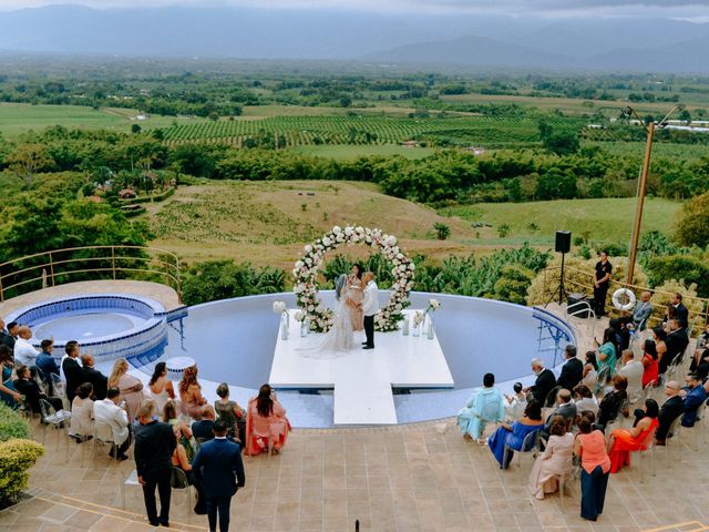 El matrimonio de Aaqib y Mayra en Montenegro, Quindío 61