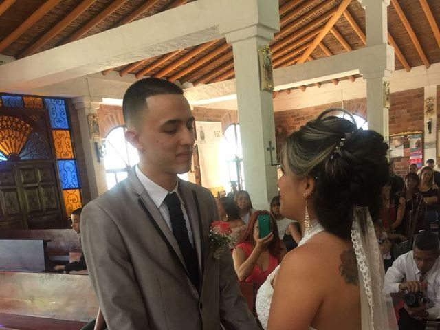 El matrimonio de Daniel  y Lady Johana  en Sabaneta, Antioquia 14