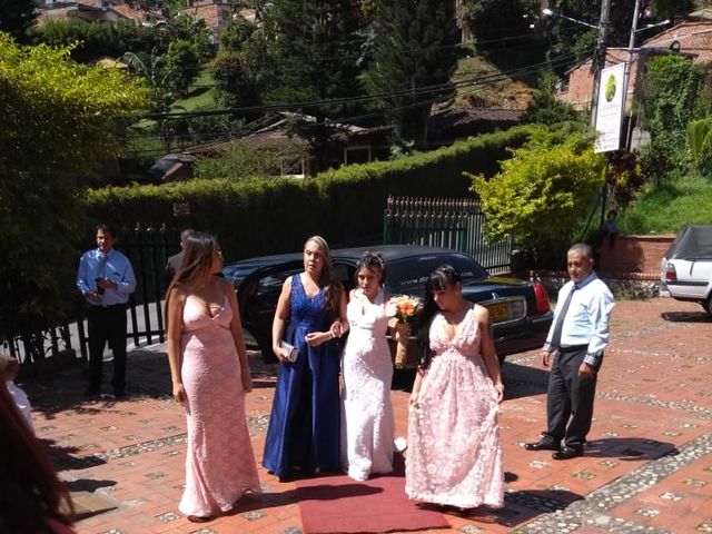 El matrimonio de Daniel  y Lady Johana  en Sabaneta, Antioquia 15