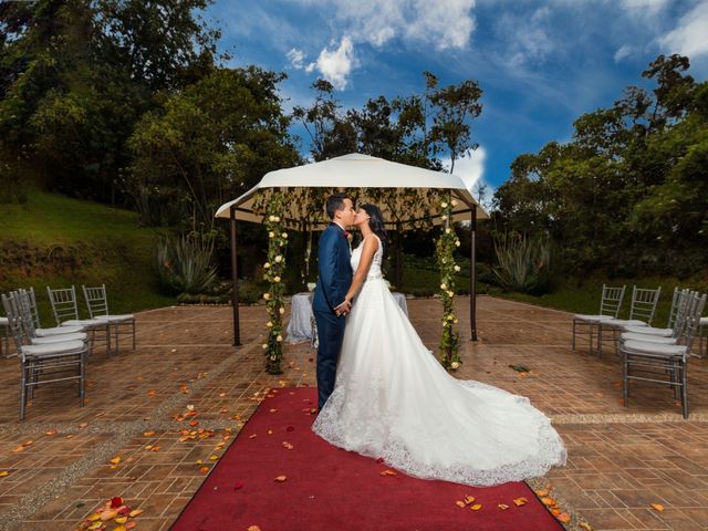 El matrimonio de Néstor y Carolina en Bogotá, Bogotá DC 6
