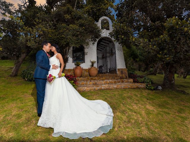 El matrimonio de Néstor y Carolina en Bogotá, Bogotá DC 13
