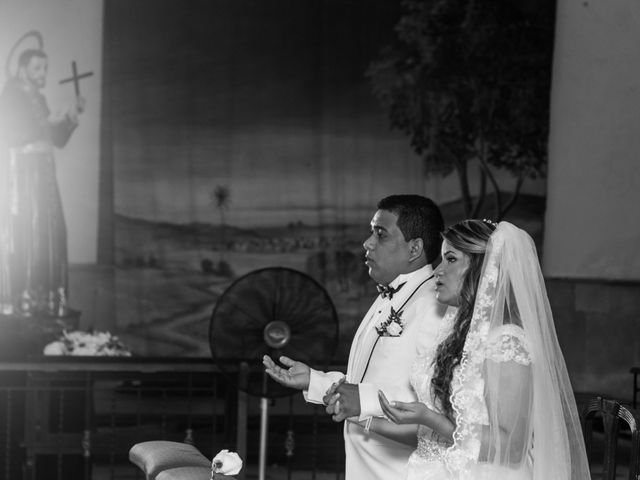 El matrimonio de Giovanny y Liseth en Cartagena, Bolívar 24