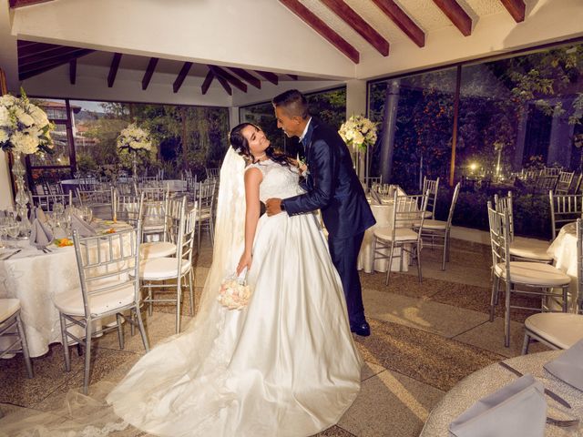 El matrimonio de Wilmer y Mayra en Bogotá, Bogotá DC 8