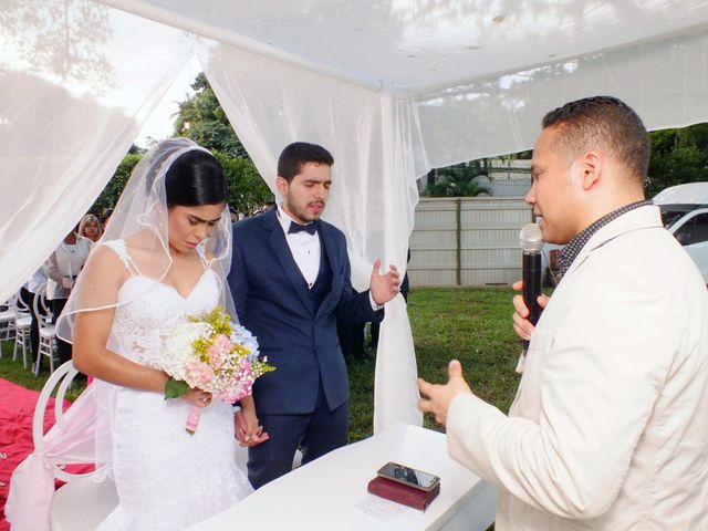 El matrimonio de Alejandro Qintero y Nicole  en Cali, Valle del Cauca 3