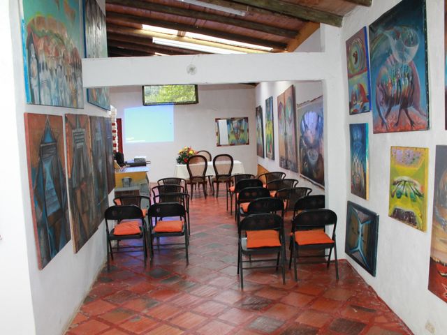 El matrimonio de Raphael y Victoria en Bogotá, Bogotá DC 4