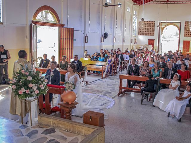 El matrimonio de Dayanna y Yuber en San Gil, Santander 28