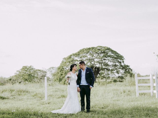 El matrimonio de Luis y Carolina en Planeta Rica, Córdoba 14