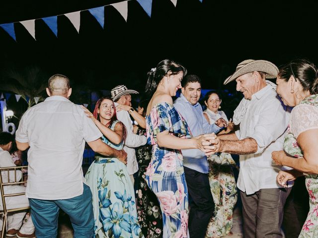 El matrimonio de Luis y Carolina en Planeta Rica, Córdoba 33