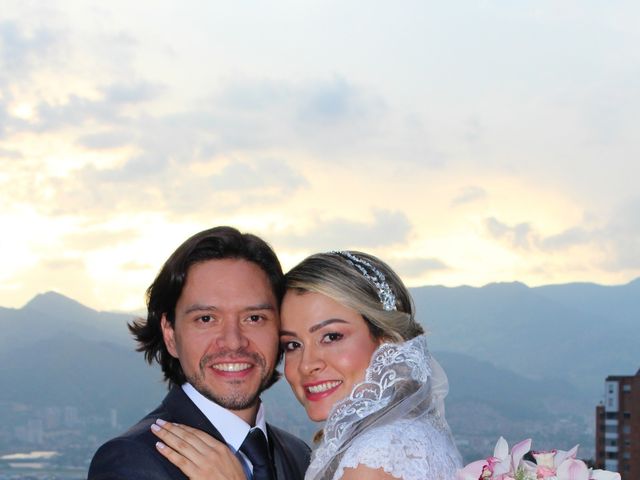 El matrimonio de Mario y Viviana en Medellín, Antioquia 15