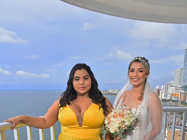 El matrimonio de Dayana y Erik en Cartagena, Bolívar 14