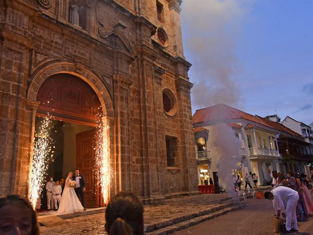 El matrimonio de Dayana y Erik en Cartagena, Bolívar 35