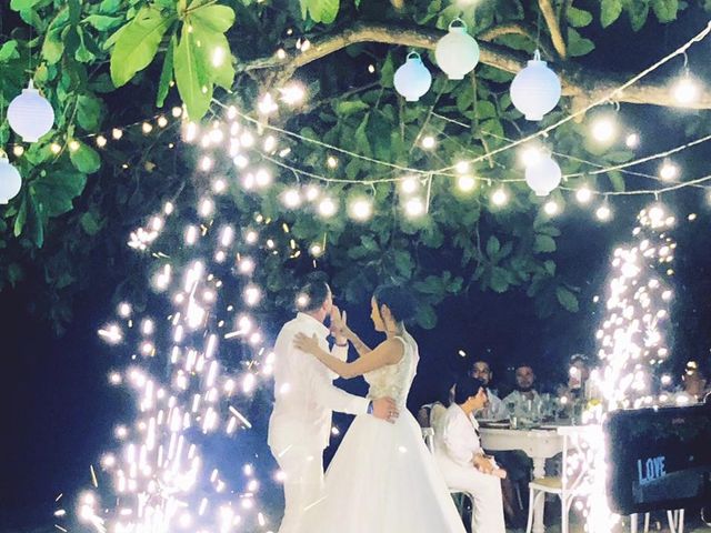 El matrimonio de Cristina  y Joan  en Santa Marta, Magdalena 13