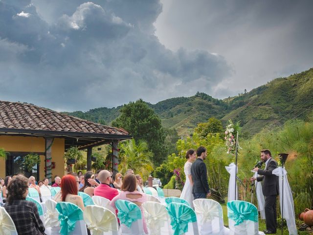 El matrimonio de Carlos y Mabel en La Ceja, Antioquia 5