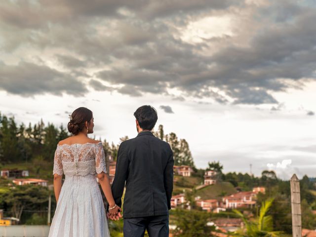 El matrimonio de Carlos y Mabel en La Ceja, Antioquia 17