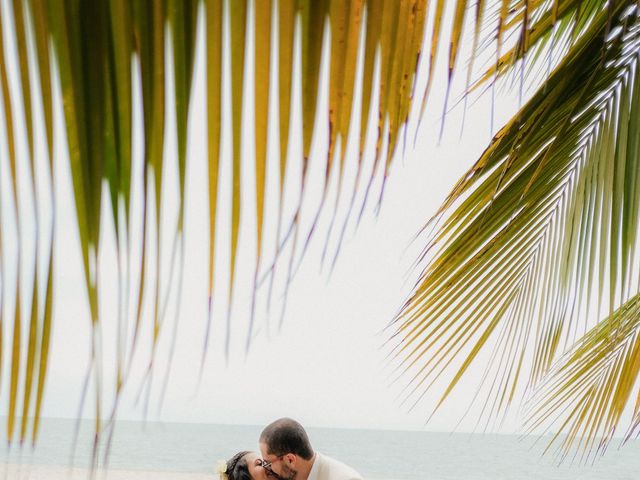 El matrimonio de Jonathan y Paola  en Santa Marta, Magdalena 3