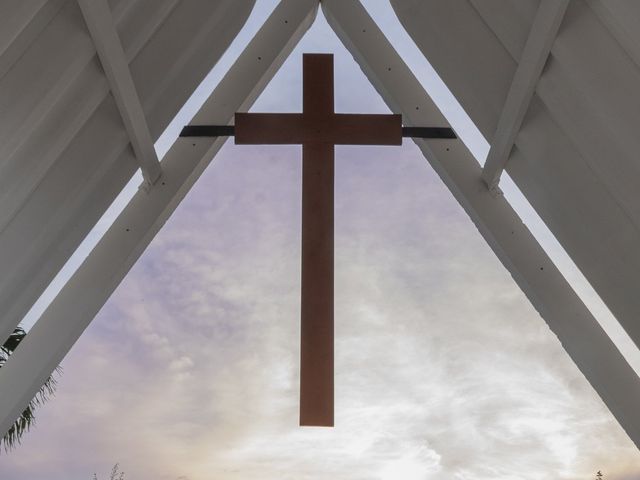 El matrimonio de Carlos y Cielo en Santa Marta, Magdalena 17