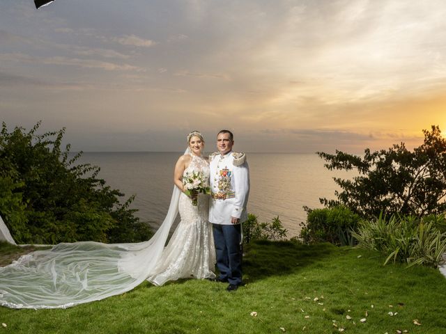 El matrimonio de Carlos y Cielo en Santa Marta, Magdalena 18