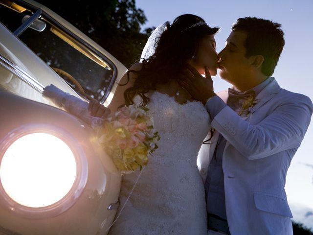 El matrimonio de Julian y Cynthia en Armenia, Quindío 1