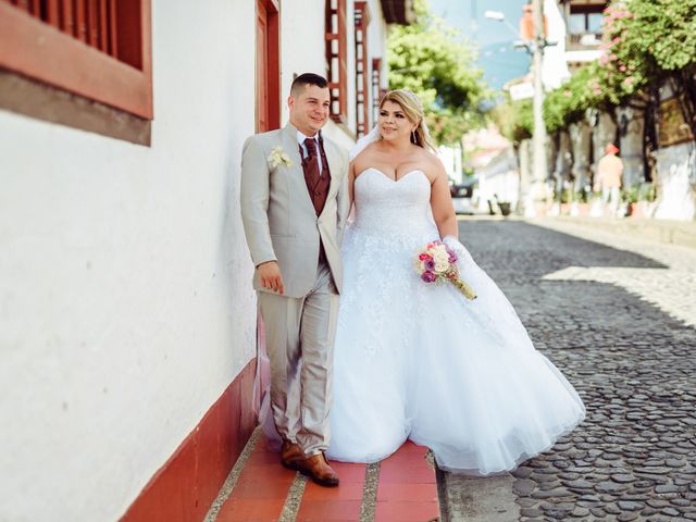 El matrimonio de Omar y Janeth en Medellín, Antioquia 19