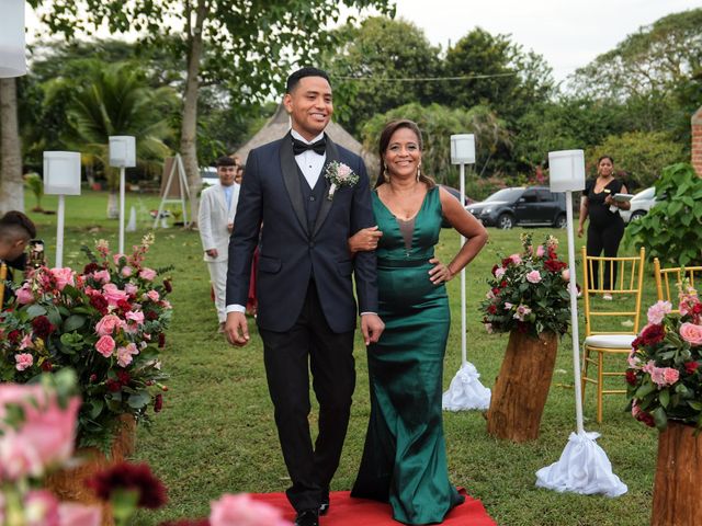 El matrimonio de Kevin  y Kathleen  en Turbaco, Bolívar 21