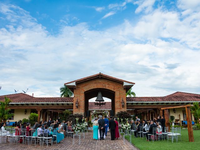 El matrimonio de German y Karen en Montenegro, Quindío 5