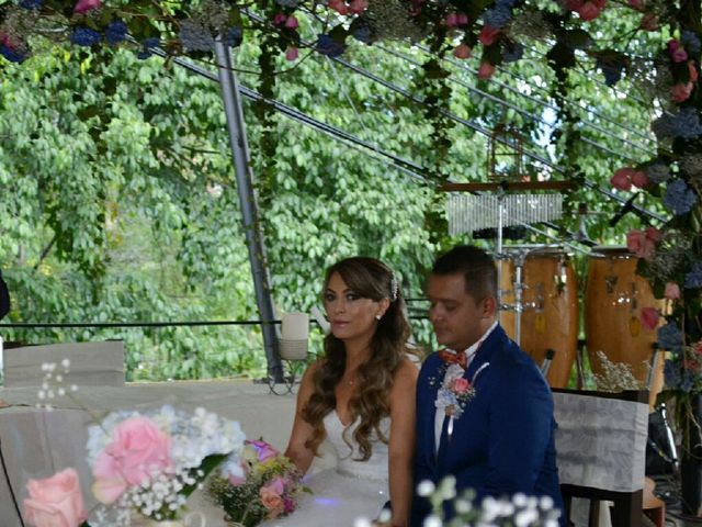 El matrimonio de Adrian y Marcela en Medellín, Antioquia 8