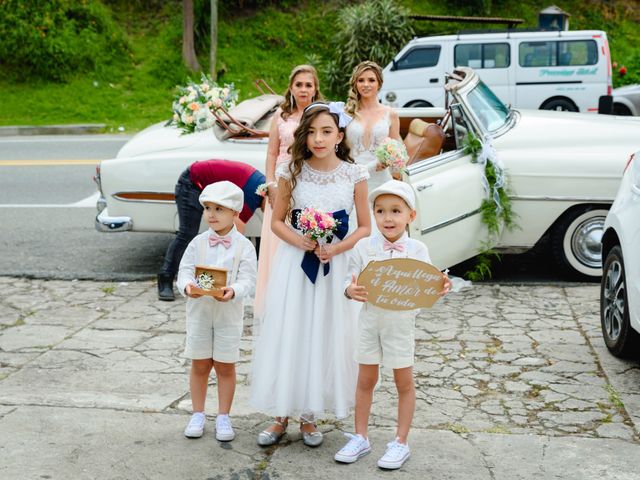 El matrimonio de Álex y Astrid en Medellín, Antioquia 14