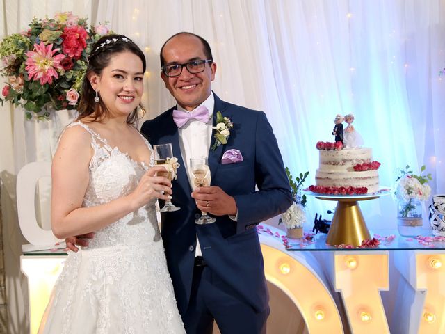 El matrimonio de Alejandro y Caro en Bogotá, Bogotá DC 14