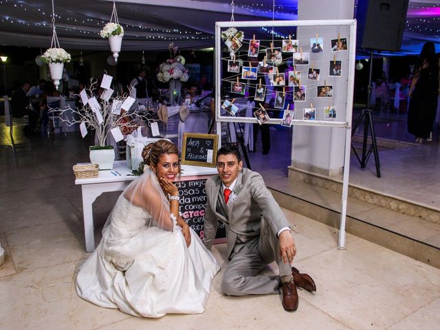 El matrimonio de Cristóbal y Lucía  en Cali, Valle del Cauca 15