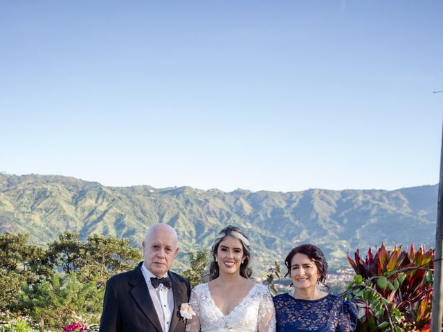 El matrimonio de Jhon y María en Girardota, Antioquia 45