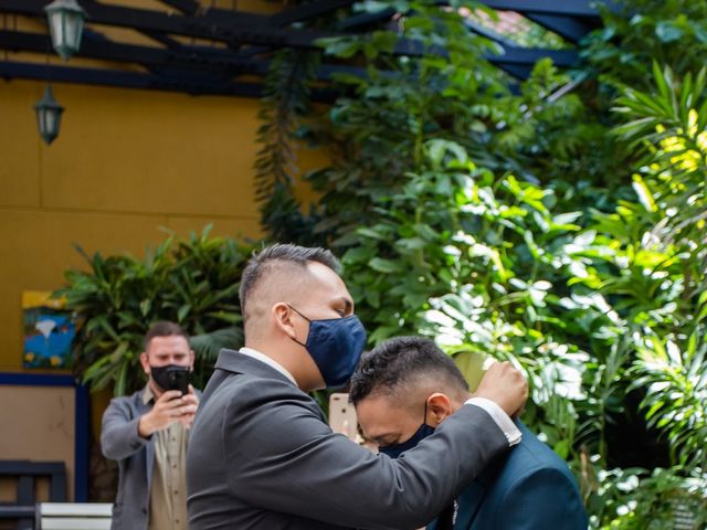 El matrimonio de Pipe y Byron en Medellín, Antioquia 8