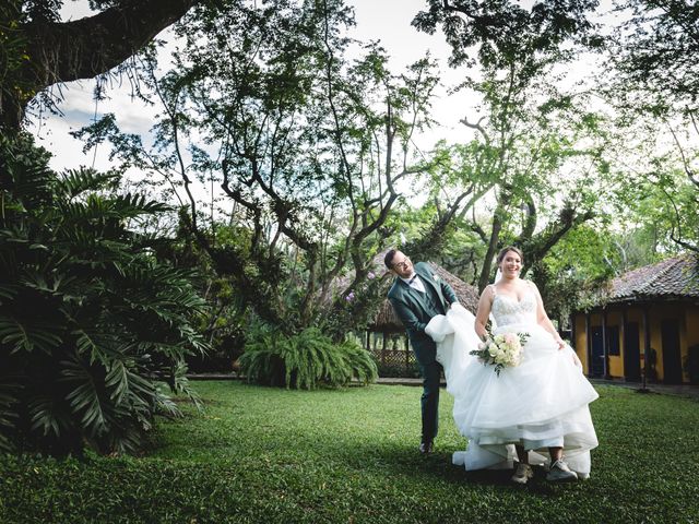 El matrimonio de Marcela y Mario en Cali, Valle del Cauca 21