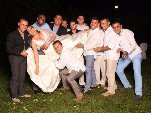 El matrimonio de Wilson y Adriana  en Cali, Valle del Cauca 23