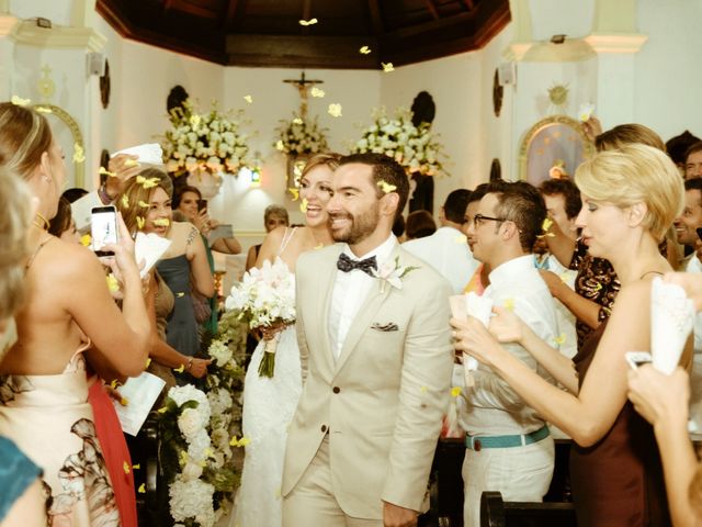 El matrimonio de Andres y Yalena en Cartagena, Bolívar 24