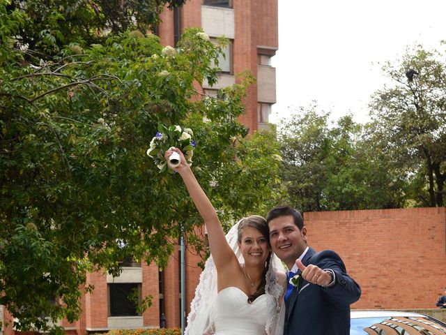 El matrimonio de Har y Nat en Bogotá, Bogotá DC 15