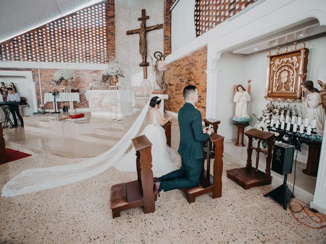 El matrimonio de Andrés  y Briggite en Bucaramanga, Santander 11