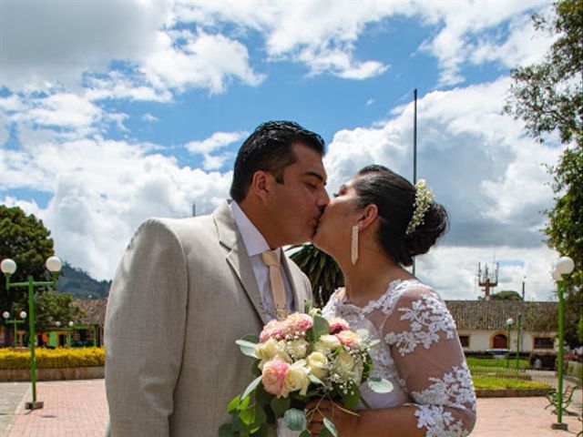 El matrimonio de John Alejandro   y Ana Pala   en Bojacá, Cundinamarca 17
