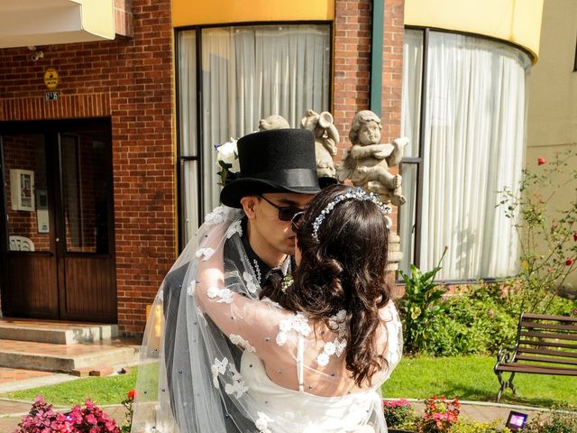 El matrimonio de César y Jenny en Bogotá, Bogotá DC 17