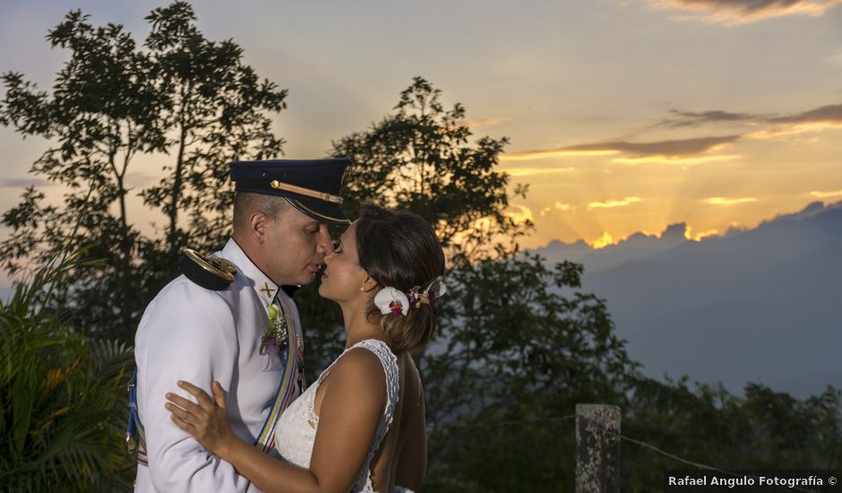 El matrimonio de Edinson y Catalina en Socorro, Santander