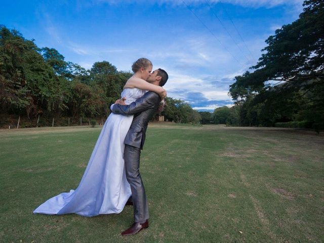 El matrimonio de Katie  y Héctor en Apulo, Cundinamarca 8