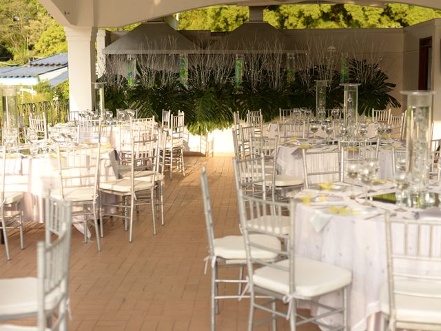 El matrimonio de Jesus Hinestroza y Clara Ortiz en Pereira, Risaralda 18