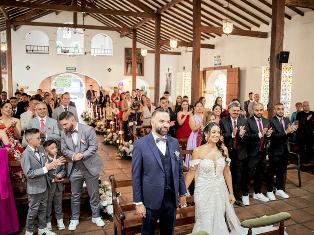 El matrimonio de Beto y Tatiana en Envigado, Antioquia 34