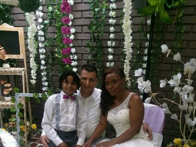El matrimonio de Edwin  y Dayani en Cali, Valle del Cauca 16